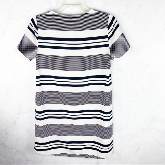 [Express] Stripe Lace Up Shift Dress - Picture 4 of 4